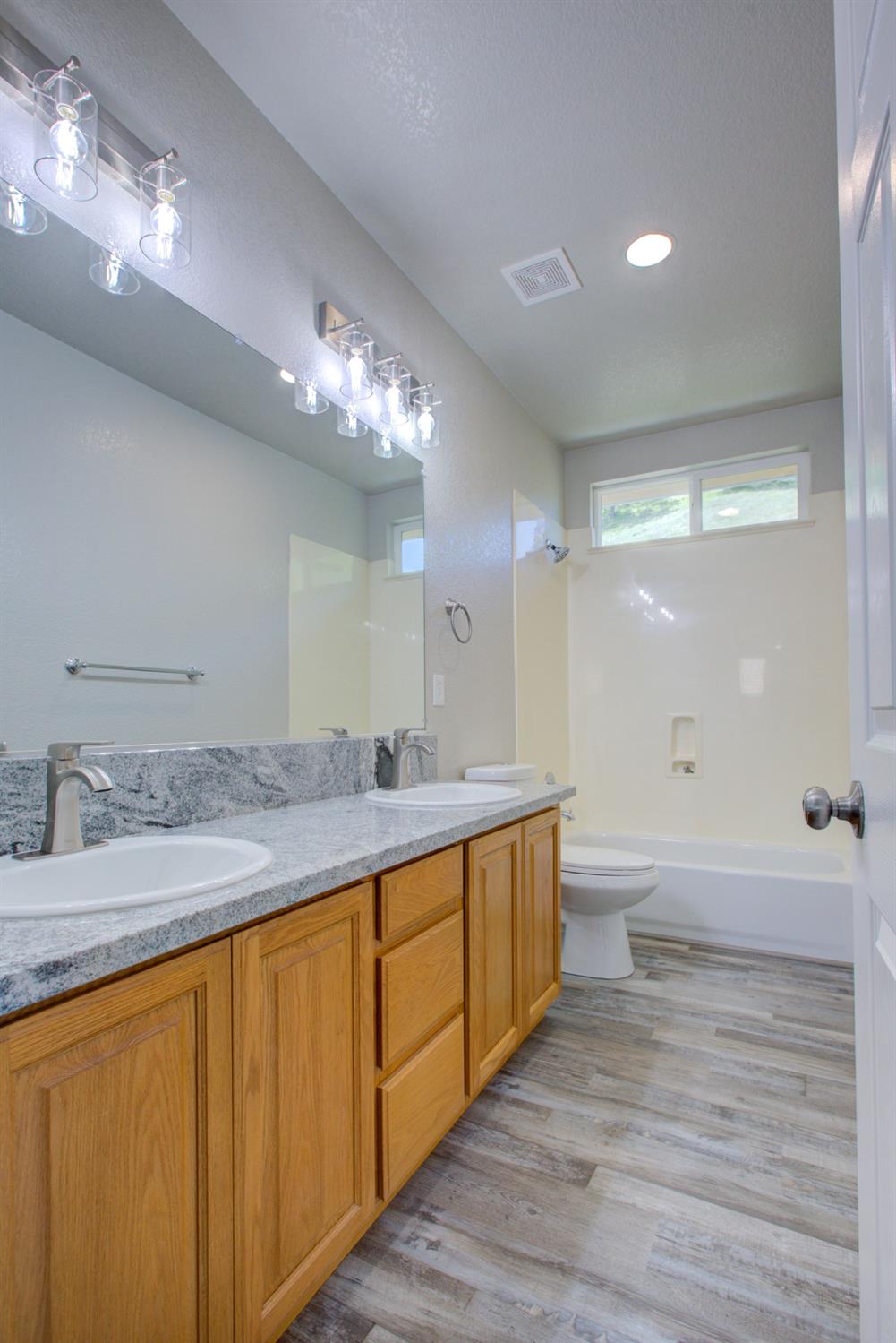 Detail Gallery Image 45 of 55 For 20676 Golf Canyon Ct, Patterson,  CA 95363 - 4 Beds | 2/1 Baths