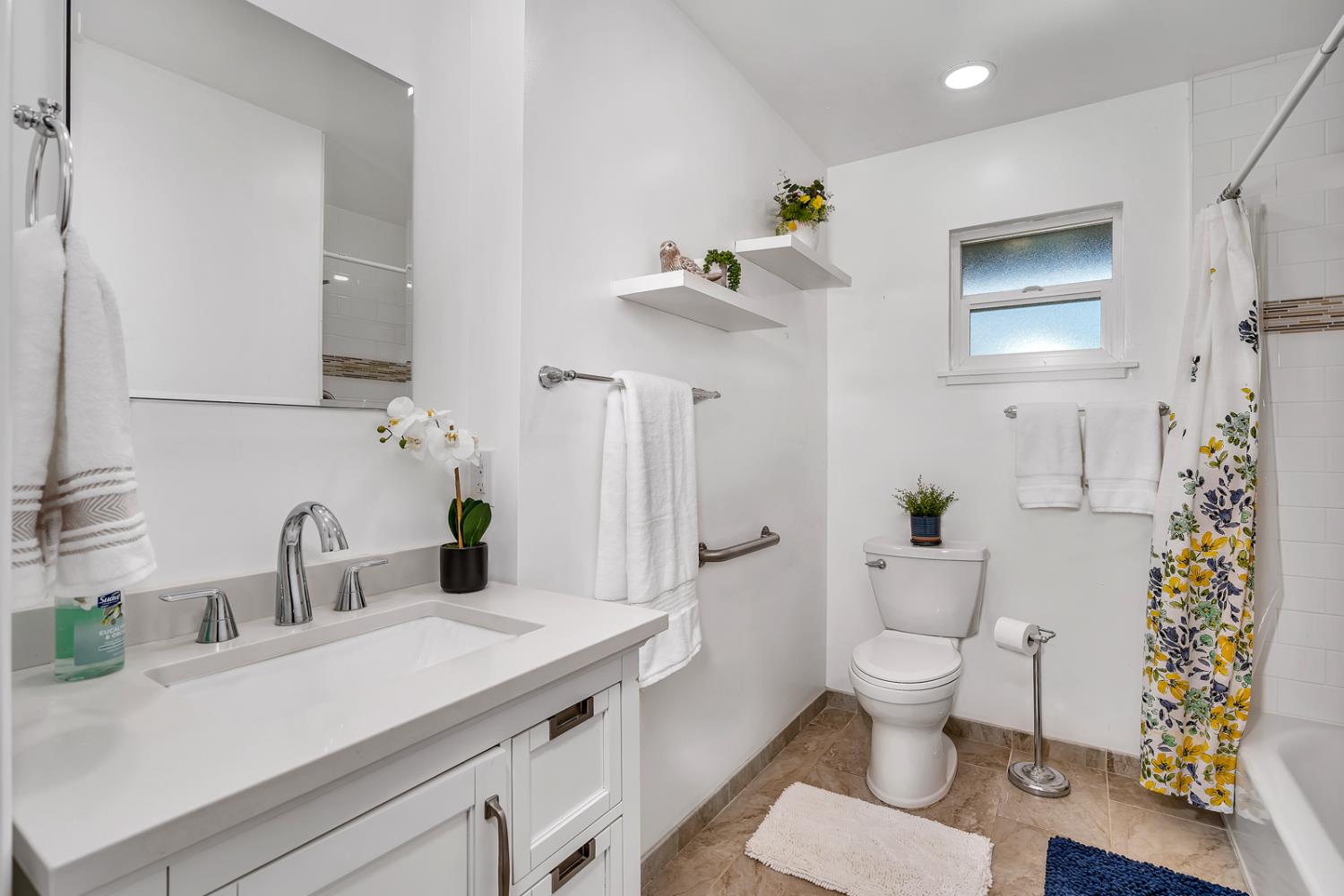 Detail Gallery Image 12 of 51 For 1586 Underwood Ave, Atwater,  CA 95301 - 3 Beds | 2 Baths