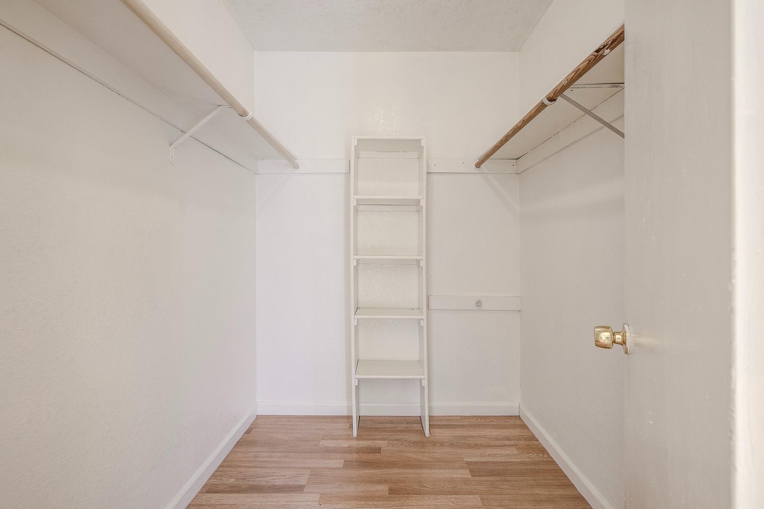 Detail Gallery Image 17 of 26 For 8916 Fox Creek Dr, Stockton,  CA 95210 - 3 Beds | 2 Baths