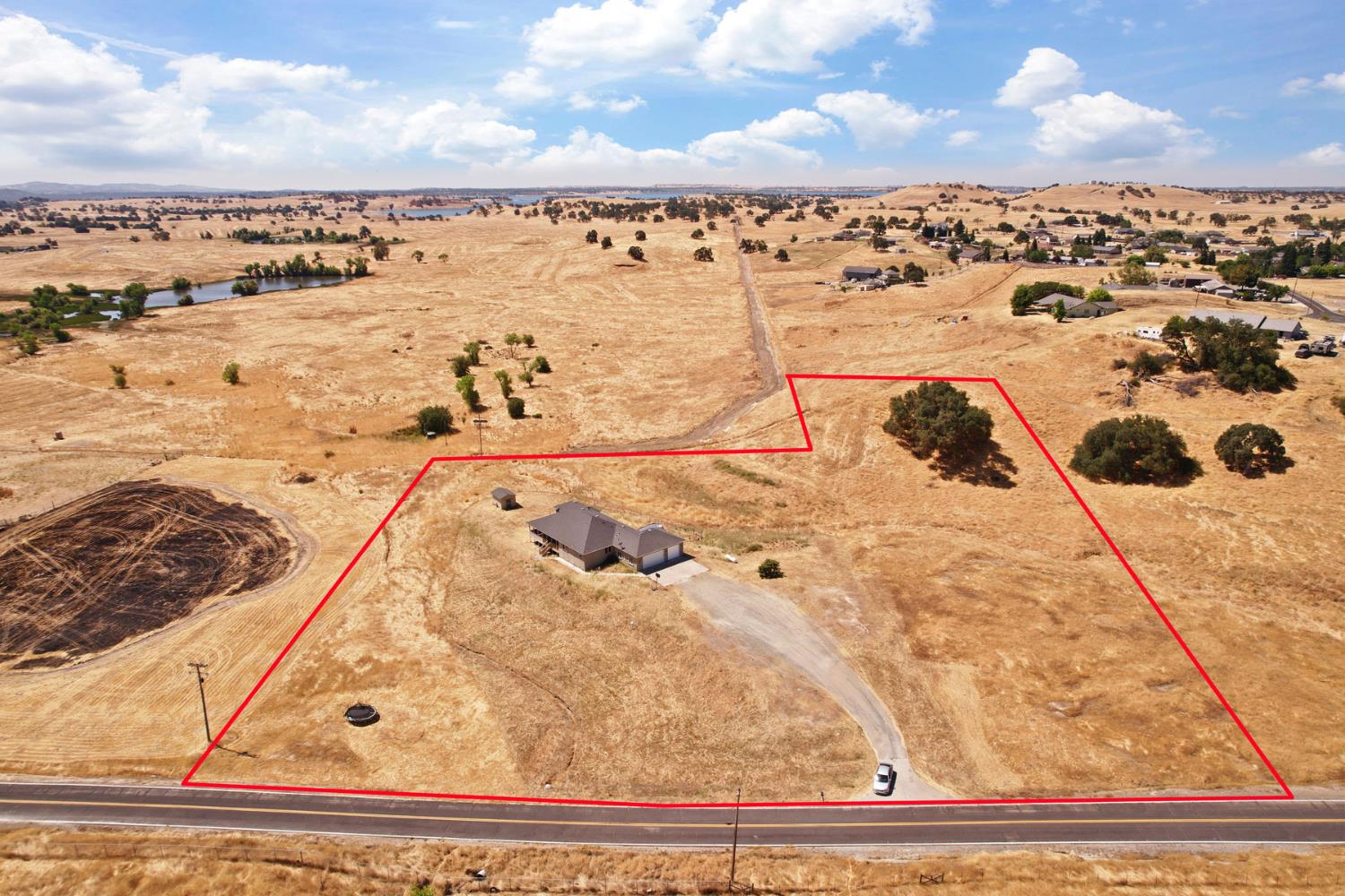 Detail Gallery Image 7 of 60 For 2226 Grapevine Gulch Rd, Ione,  CA 95640 - 3 Beds | 2/1 Baths