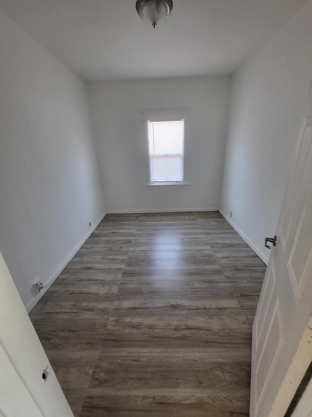 Detail Gallery Image 13 of 30 For 1010 W 4th St, Antioch,  CA 94509 - 3 Beds | 1 Baths