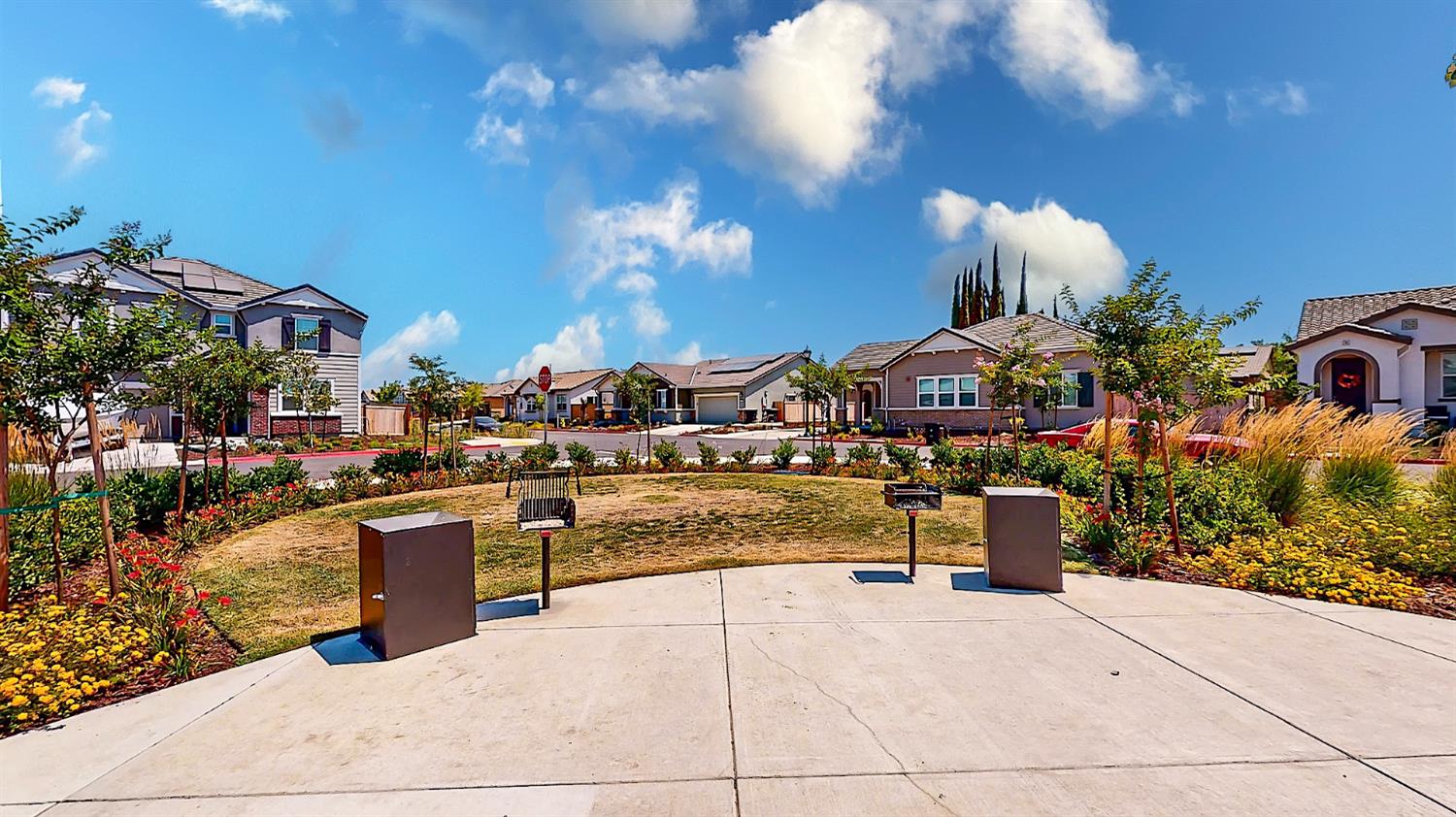 Detail Gallery Image 40 of 55 For 6312 Sun Haven St, Hughson,  CA 95326 - 3 Beds | 2 Baths