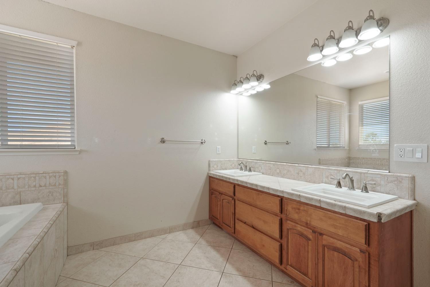 Detail Gallery Image 28 of 60 For 2226 Grapevine Gulch Rd, Ione,  CA 95640 - 3 Beds | 2/1 Baths