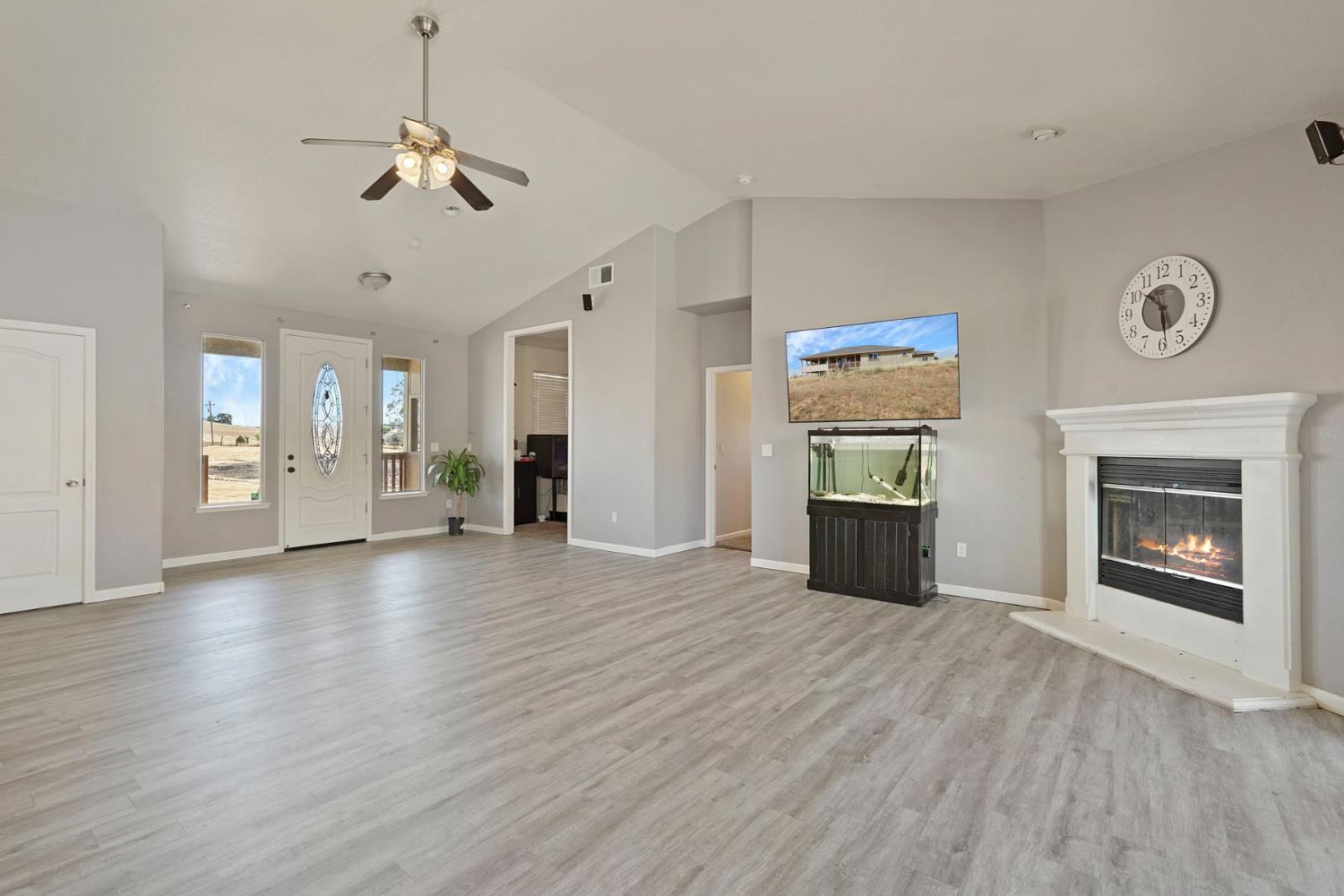 Detail Gallery Image 13 of 60 For 2226 Grapevine Gulch Rd, Ione,  CA 95640 - 3 Beds | 2/1 Baths
