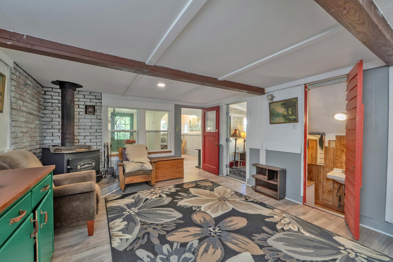 Detail Gallery Image 7 of 36 For 1334 Sugar Loaf Ave, Kyburz,  CA 95720 - 1 Beds | 2 Baths