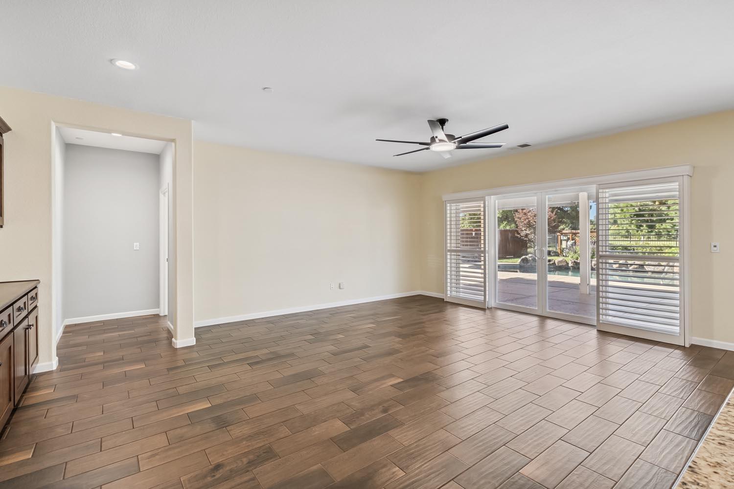 Detail Gallery Image 6 of 75 For 1602 Shakeley, Ione,  CA 95640 - 3 Beds | 2 Baths