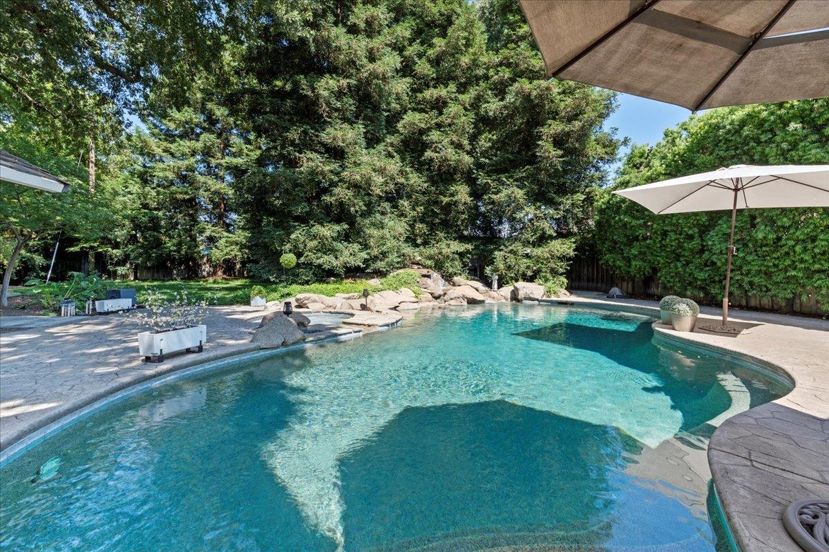 Detail Gallery Image 49 of 52 For 408 Montrose Ct, Modesto,  CA 95355 - 3 Beds | 3/1 Baths
