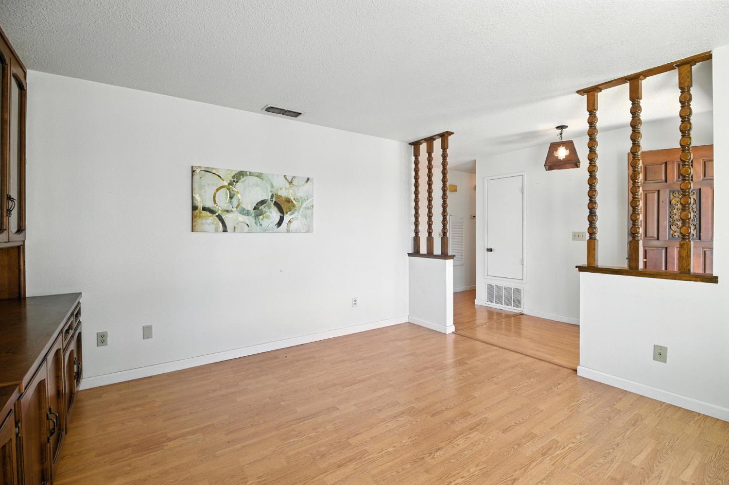 Detail Gallery Image 12 of 26 For 3400 Santos Ct, Turlock,  CA 95382 - 4 Beds | 2 Baths