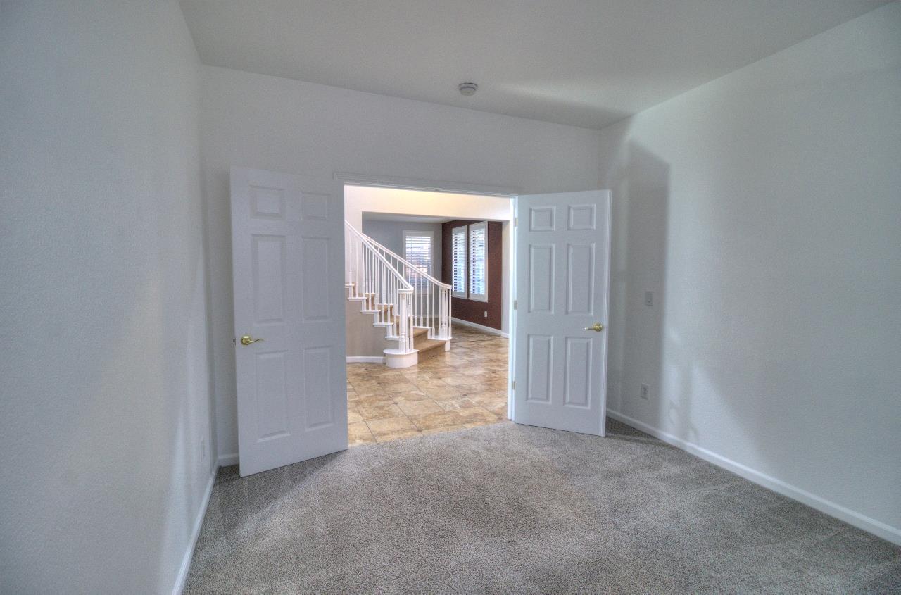 Detail Gallery Image 28 of 54 For 232 Kelley Mist Lane, Tracy,  CA 95377 - 4 Beds | 3 Baths