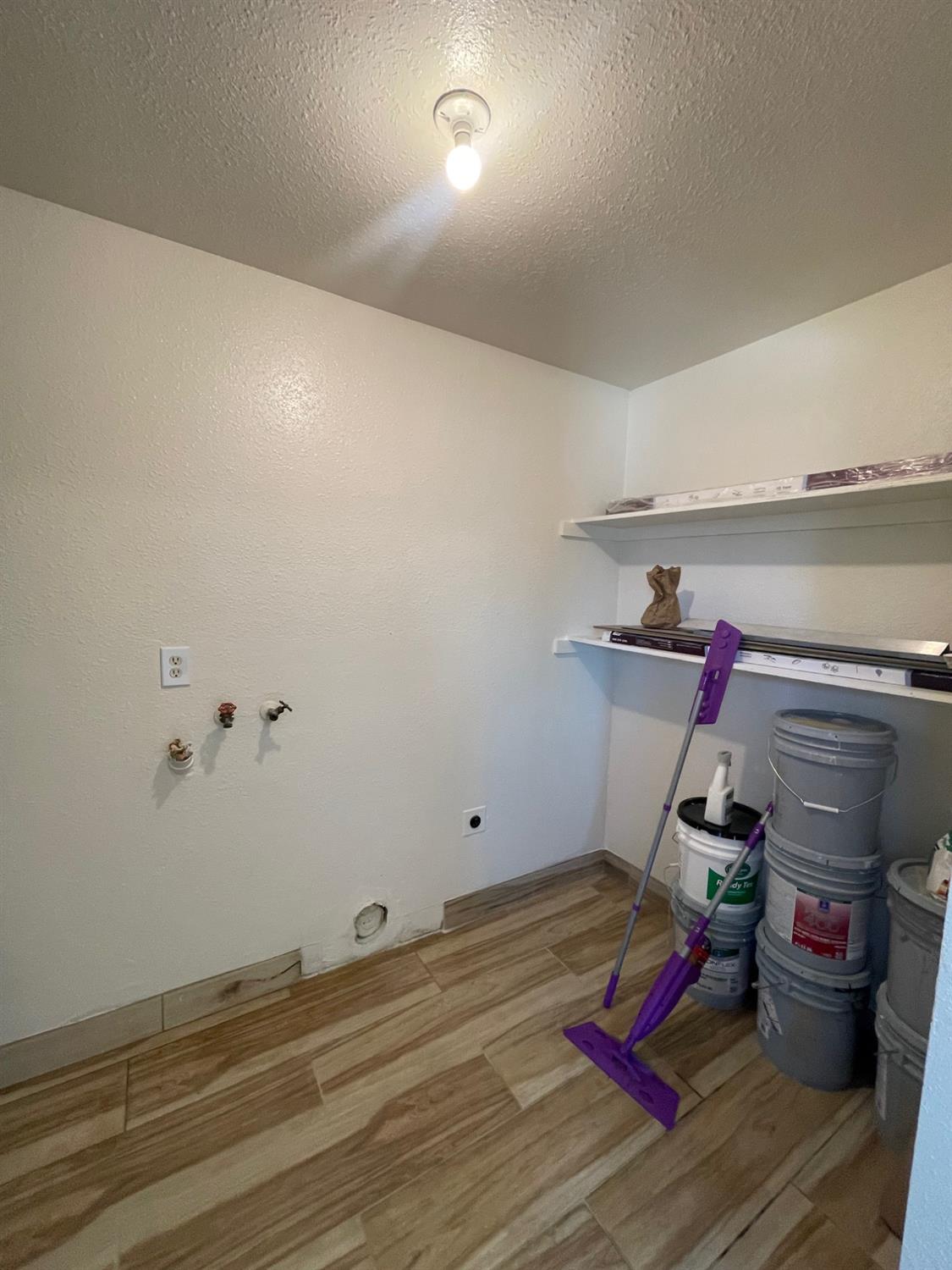 Detail Gallery Image 13 of 15 For 2636 Riverdale Ave, Modesto,  CA 95358 - 2 Beds | 1 Baths