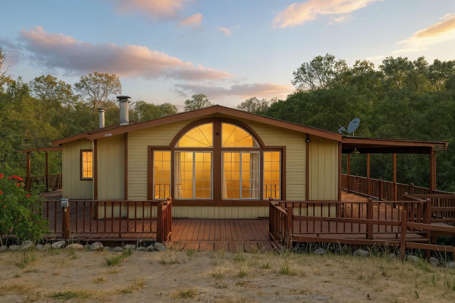 Detail Gallery Image 1 of 80 For 16000 Sutter Creek Rd, Sutter Creek,  CA 95685 - 3 Beds | 2 Baths