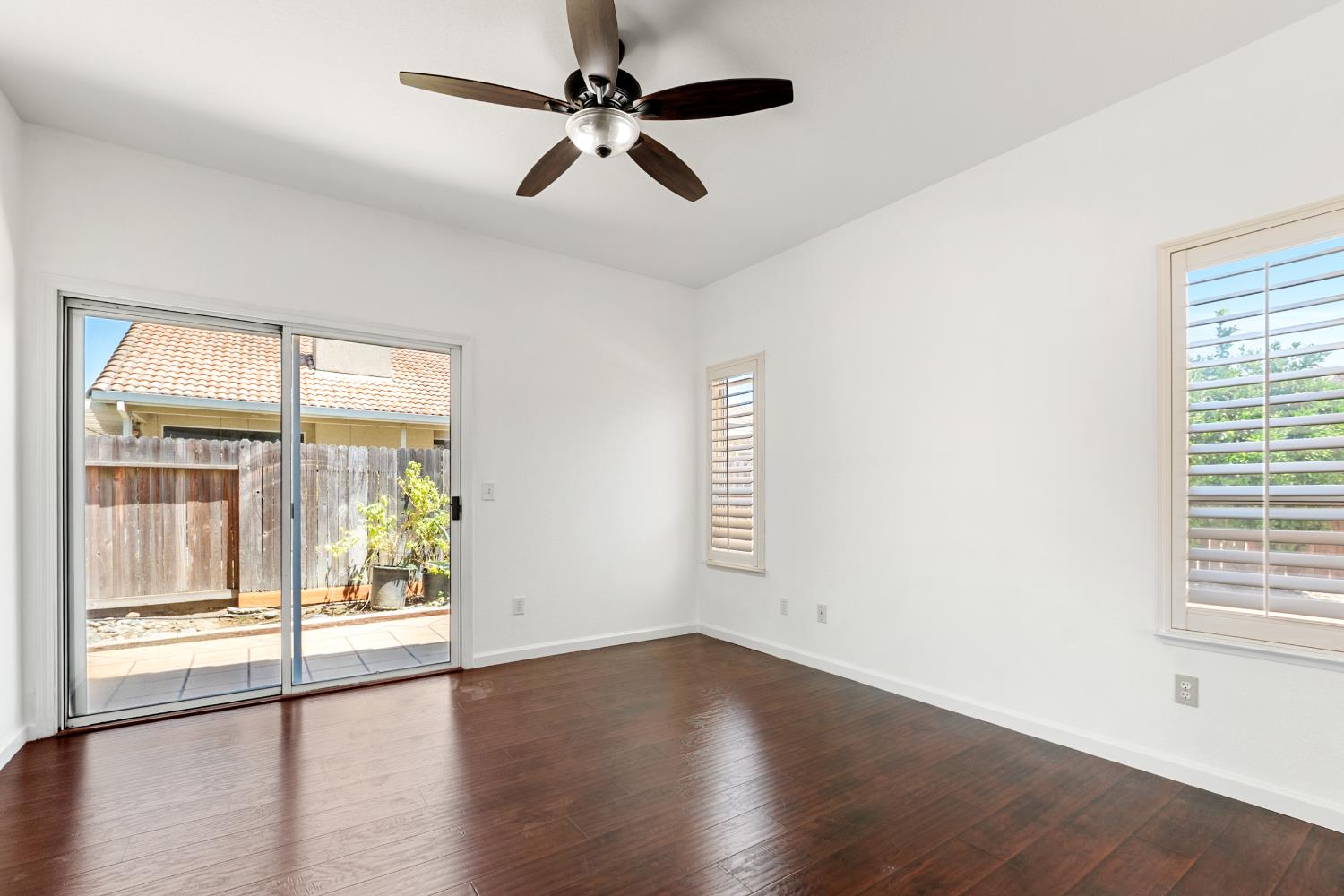 Detail Gallery Image 19 of 28 For 1929 Providence Way, Lodi,  CA 95242 - 4 Beds | 2 Baths