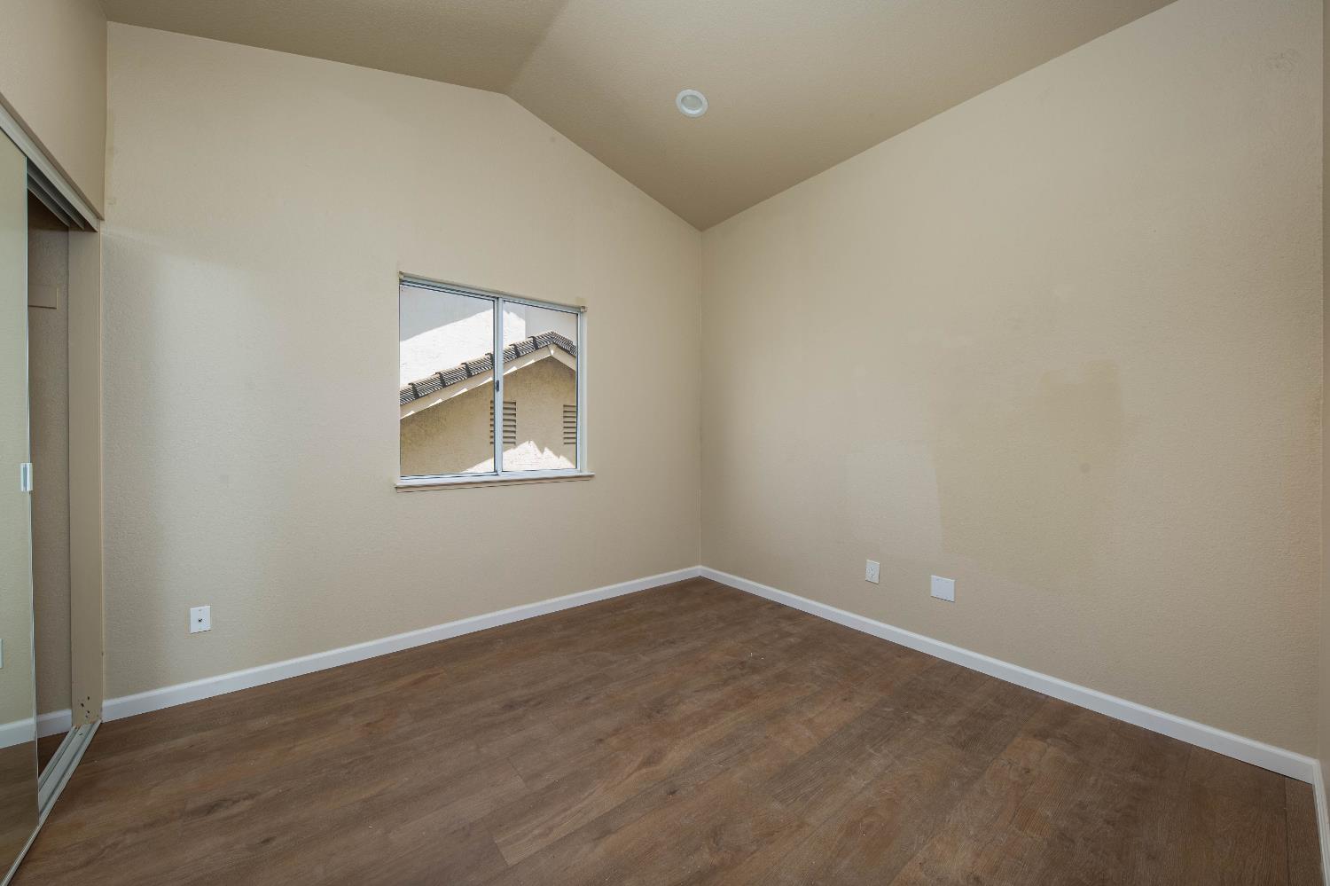 Detail Gallery Image 23 of 50 For 270 Camelot Dr, Tracy,  CA 95376 - 4 Beds | 3 Baths