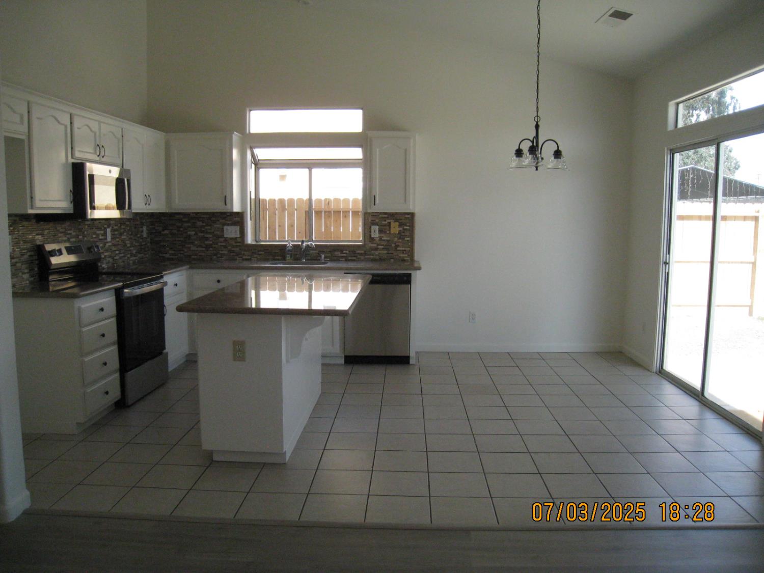 Detail Gallery Image 13 of 28 For 2641 Wood Duck Dr, Los Banos,  CA 93635 - 3 Beds | 2 Baths