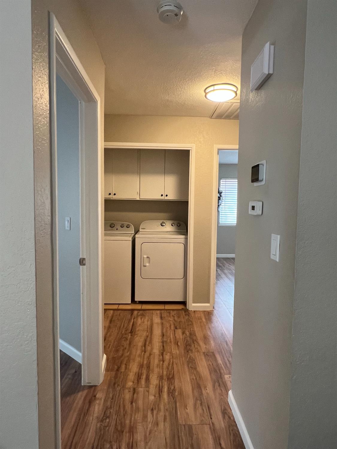 Detail Gallery Image 10 of 22 For 929 Inez, Modesto,  CA 95351 - 2 Beds | 2 Baths
