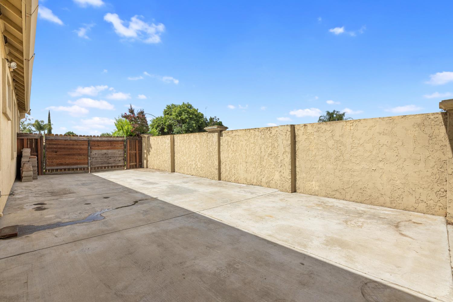 Detail Gallery Image 27 of 28 For 3501 Valley Oak Dr, Ceres,  CA 95307 - 4 Beds | 2/1 Baths