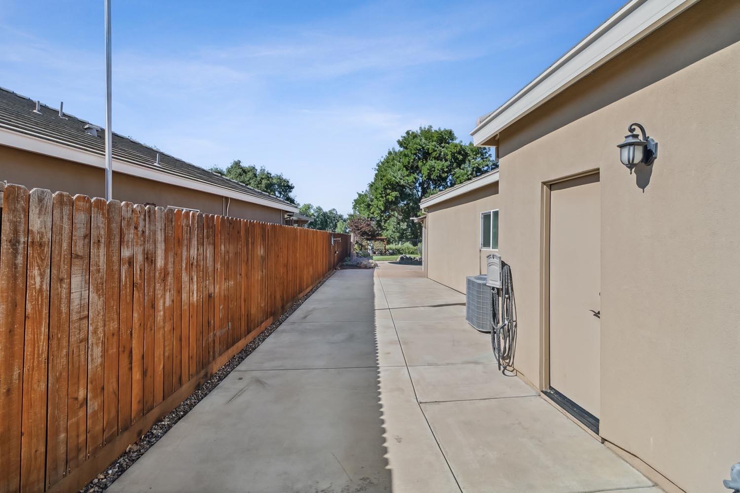 Detail Gallery Image 65 of 75 For 1602 Shakeley, Ione,  CA 95640 - 3 Beds | 2 Baths