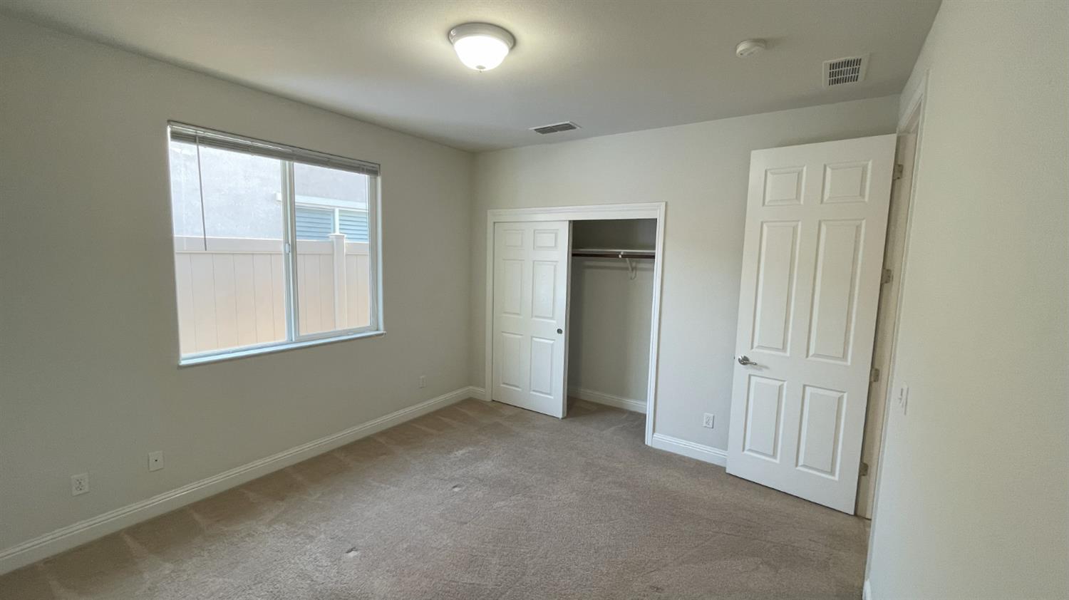 Detail Gallery Image 17 of 29 For 2367 Bellchase Ln, Manteca,  CA 95336 - 2 Beds | 2 Baths