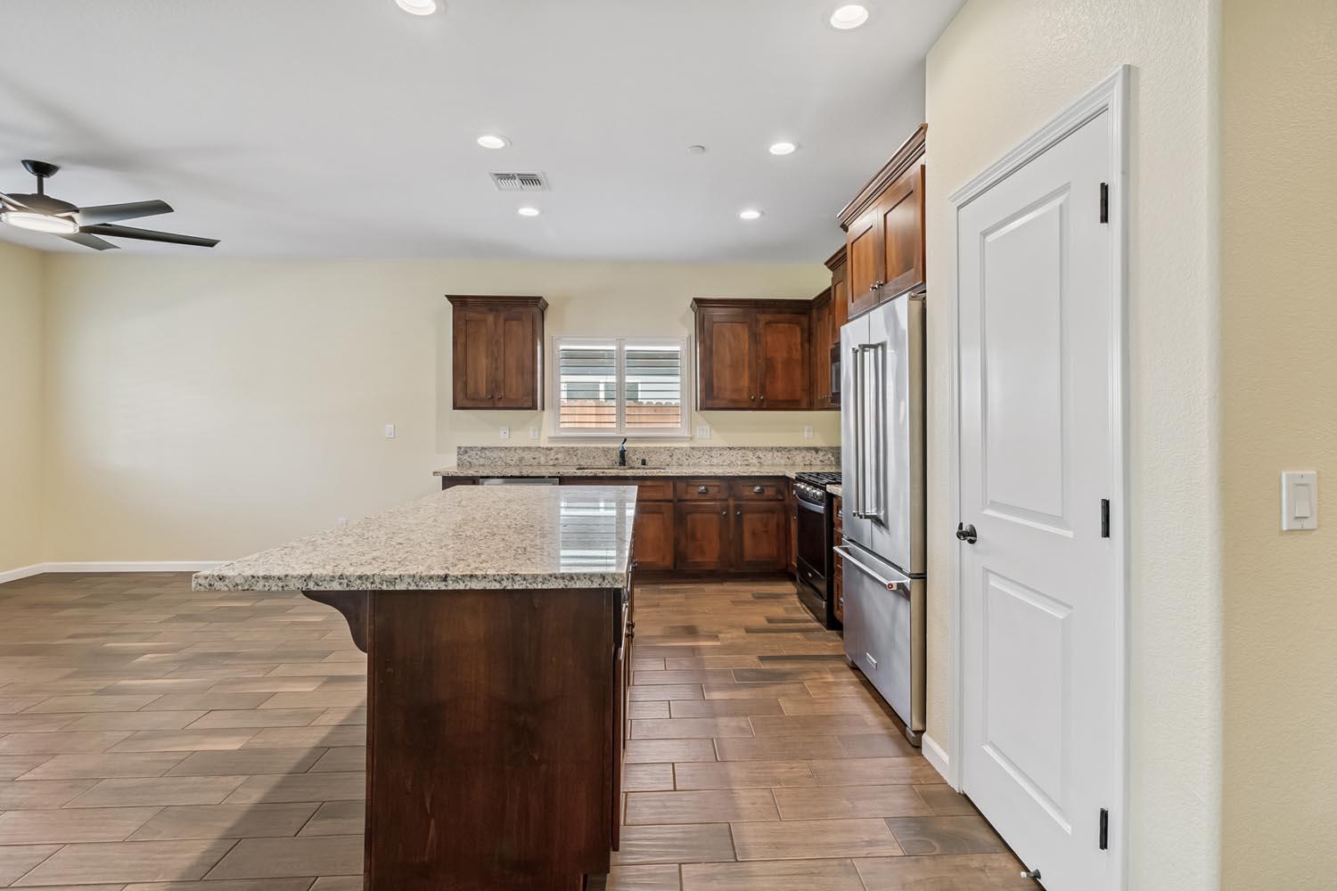 Detail Gallery Image 18 of 75 For 1602 Shakeley, Ione,  CA 95640 - 3 Beds | 2 Baths