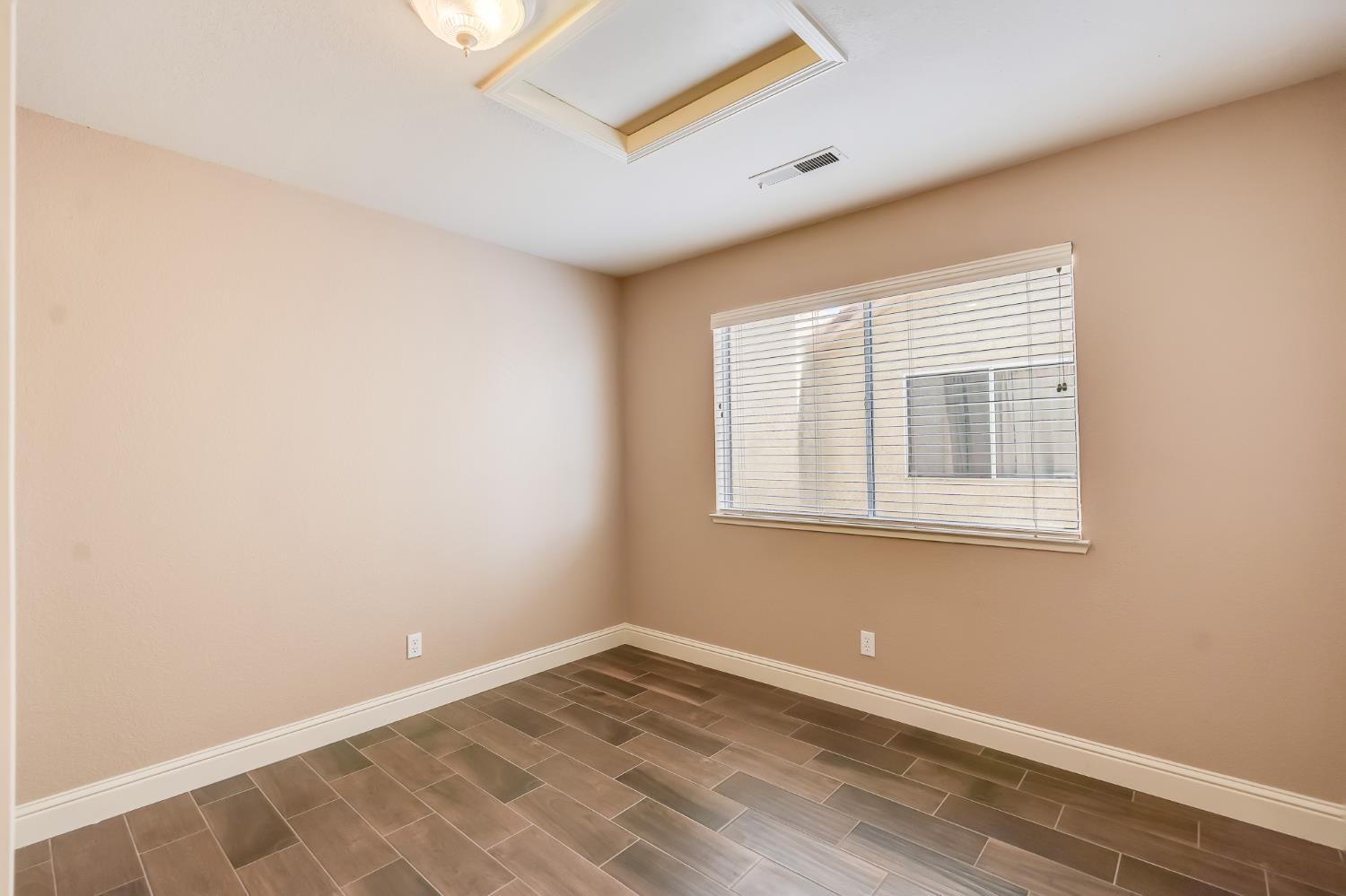 Detail Gallery Image 55 of 95 For 252 Stonewood Dr, Los Banos,  CA 93635 - 4 Beds | 3 Baths