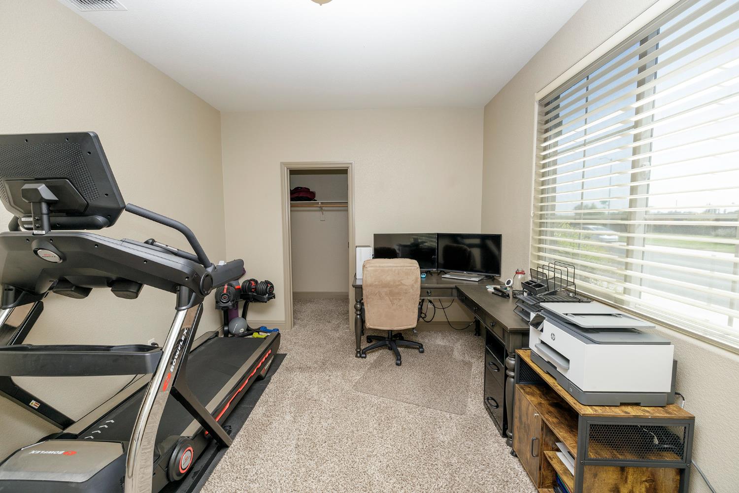 Detail Gallery Image 29 of 48 For 8725 Venetian Ter, Hilmar,  CA 95324 - 5 Beds | 3 Baths