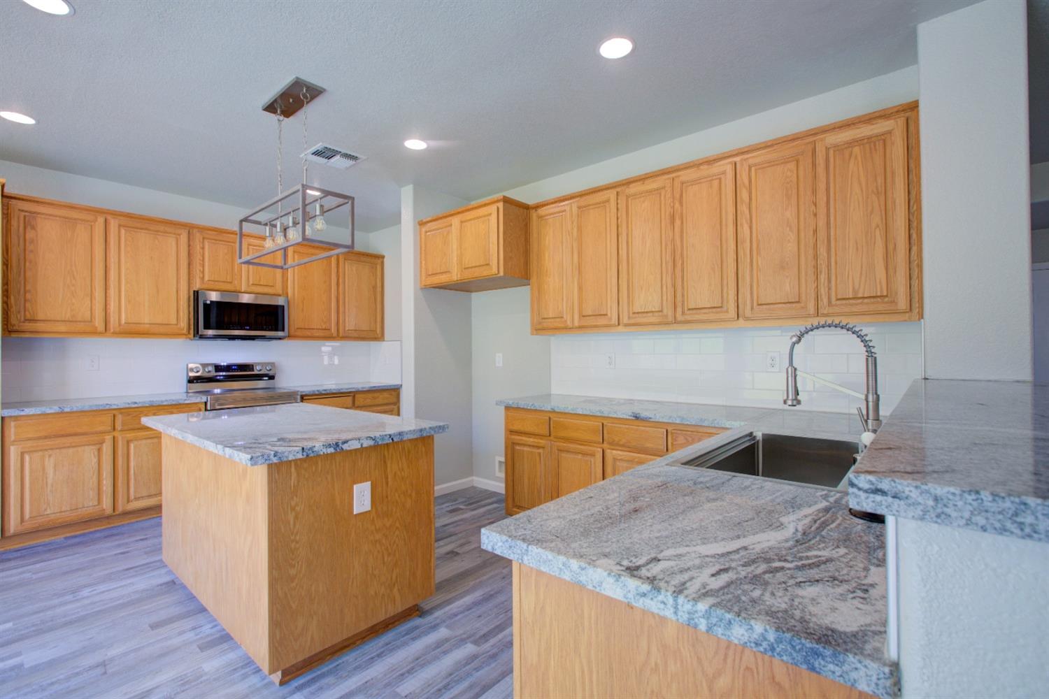 Detail Gallery Image 27 of 55 For 20676 Golf Canyon Ct, Patterson,  CA 95363 - 4 Beds | 2/1 Baths