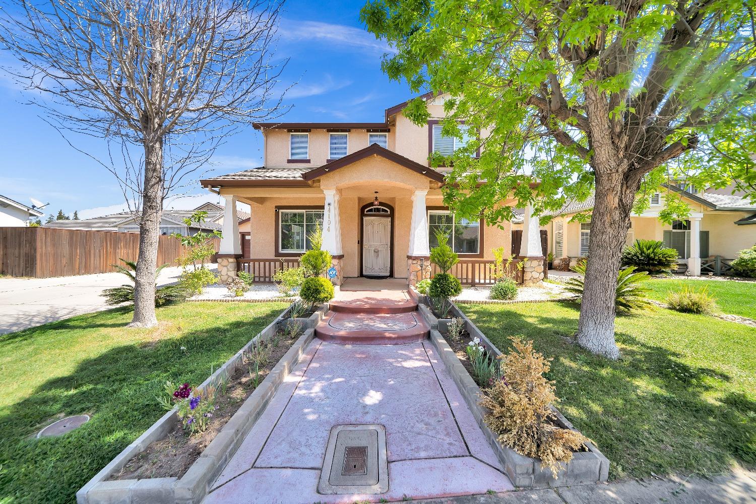 Detail Gallery Image 7 of 45 For 4104 Keepsake Dr, Modesto,  CA 95356 - 5 Beds | 3 Baths