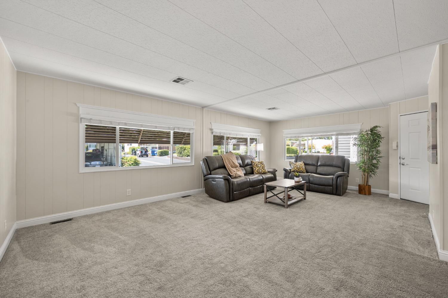 Detail Gallery Image 5 of 39 For 6900 Almond Ave 37, Orangevale,  CA 95662 - 2 Beds | 2 Baths