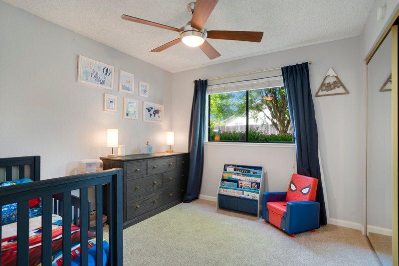 Detail Gallery Image 18 of 33 For 8216 Oakenshaw Way, Orangevale,  CA 95662 - 3 Beds | 2 Baths