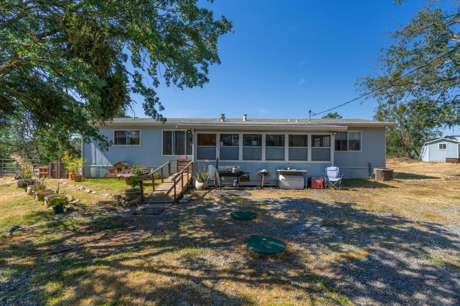 Detail Gallery Image 1 of 43 For 203 Dancie Dr, Wallace,  CA 95254 - 3 Beds | 2 Baths