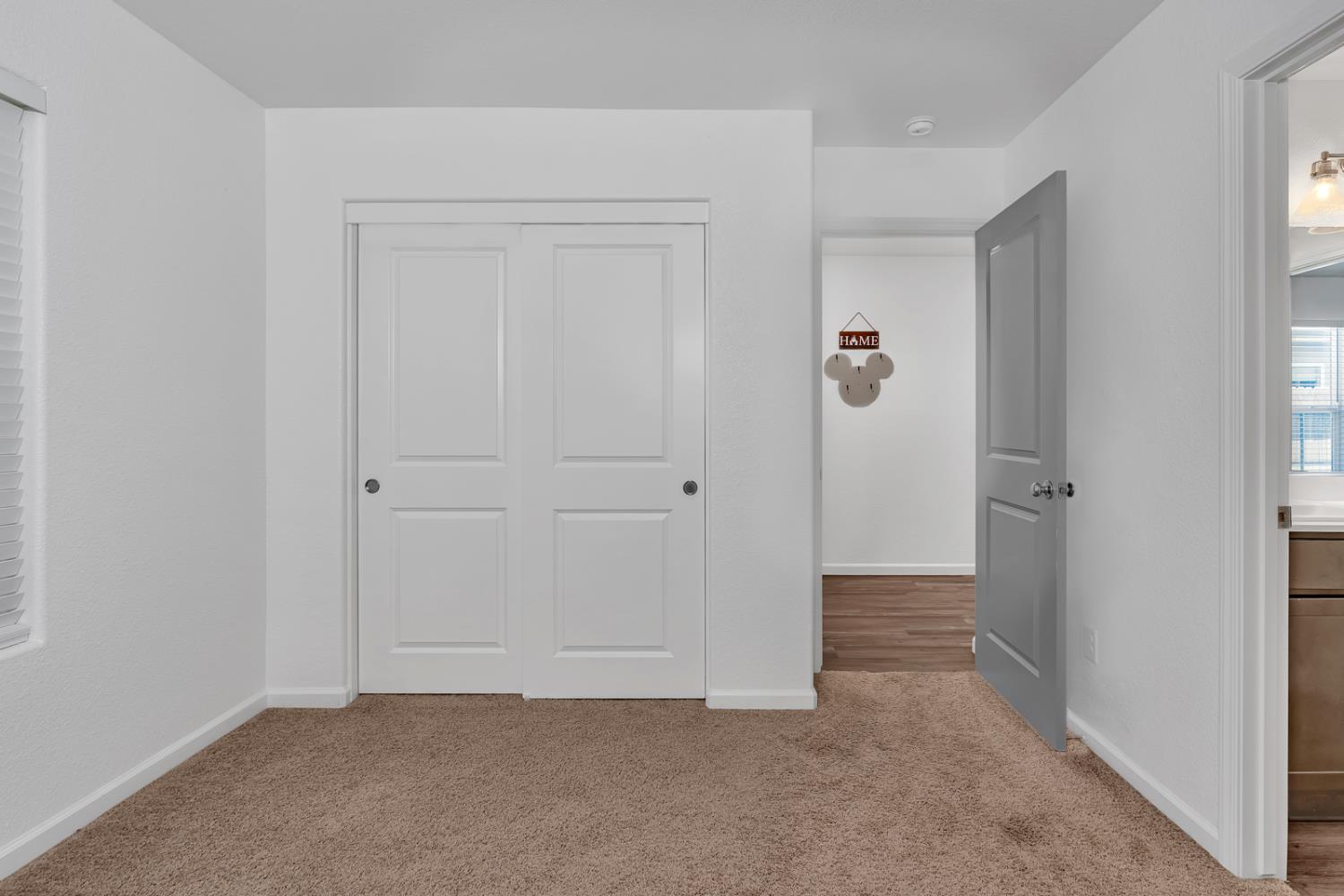 Detail Gallery Image 15 of 58 For 1807 Patricia Ct, Los Banos,  CA 93635 - 4 Beds | 3 Baths