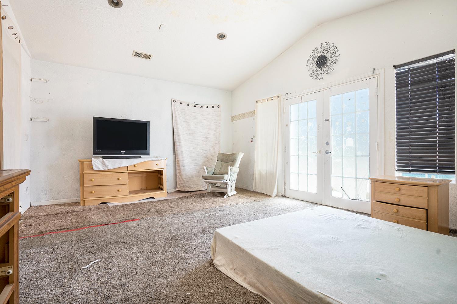 Detail Gallery Image 9 of 15 For 3611 Pine St, Castro Valley,  CA 94546 - 2 Beds | 2 Baths