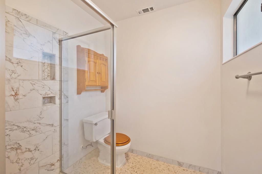 Detail Gallery Image 24 of 34 For 8105 Highwood Way, Orangevale,  CA 95662 - 3 Beds | 2 Baths