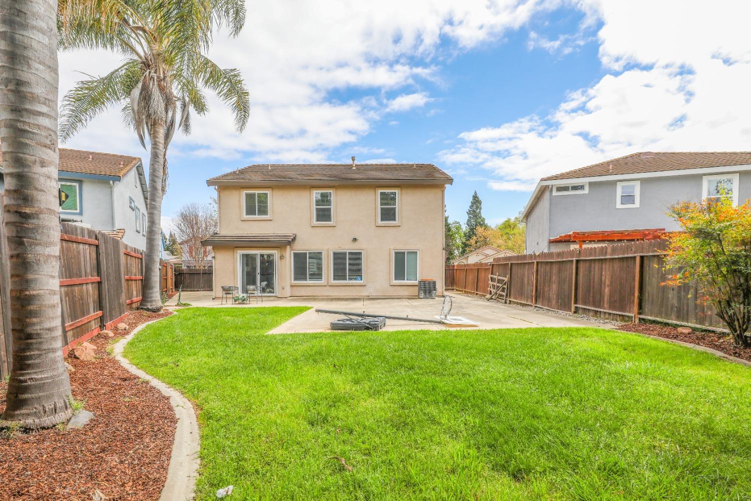 Detail Gallery Image 35 of 44 For 3355 Calla Lily Way, Sacramento,  CA 95833 - 5 Beds | 2/1 Baths