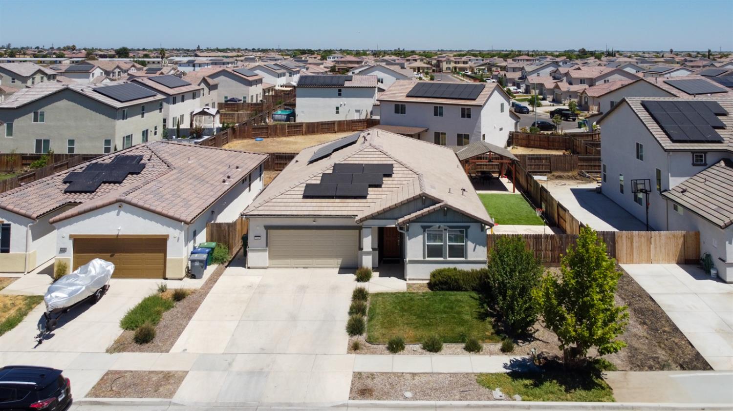 Detail Gallery Image 41 of 46 For 2040 Edwards St, Los Banos,  CA 93635 - 4 Beds | 3 Baths