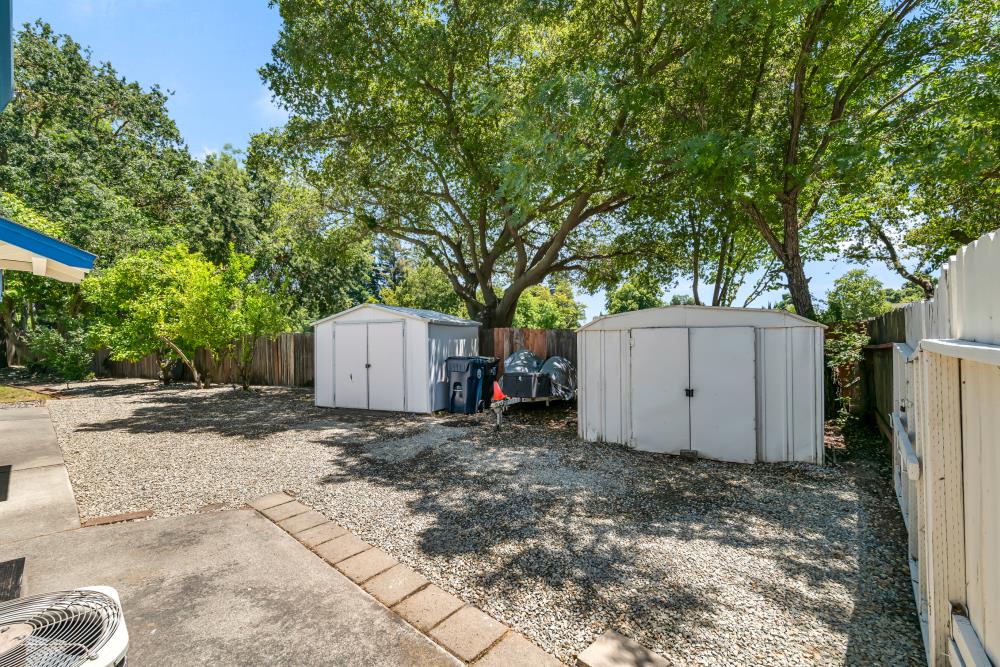 Detail Gallery Image 40 of 59 For 7527 Island Way, Sacramento,  CA 95831 - 3 Beds | 2 Baths