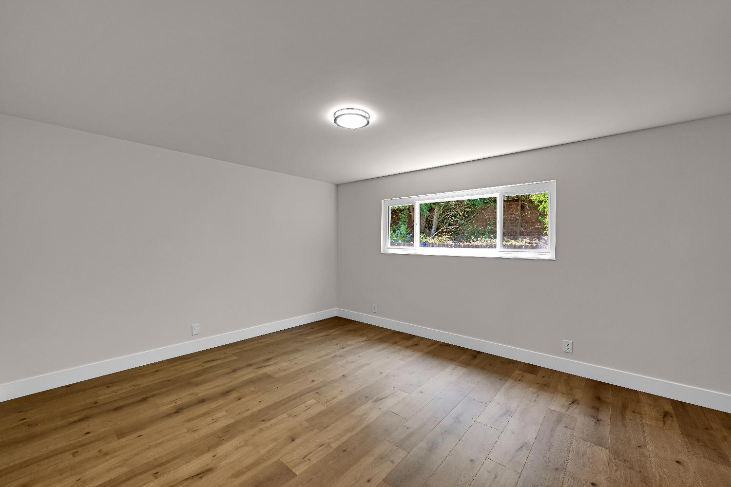 Detail Gallery Image 26 of 38 For 6608 Heatherwood Way, Sacramento,  CA 95831 - 3 Beds | 2 Baths