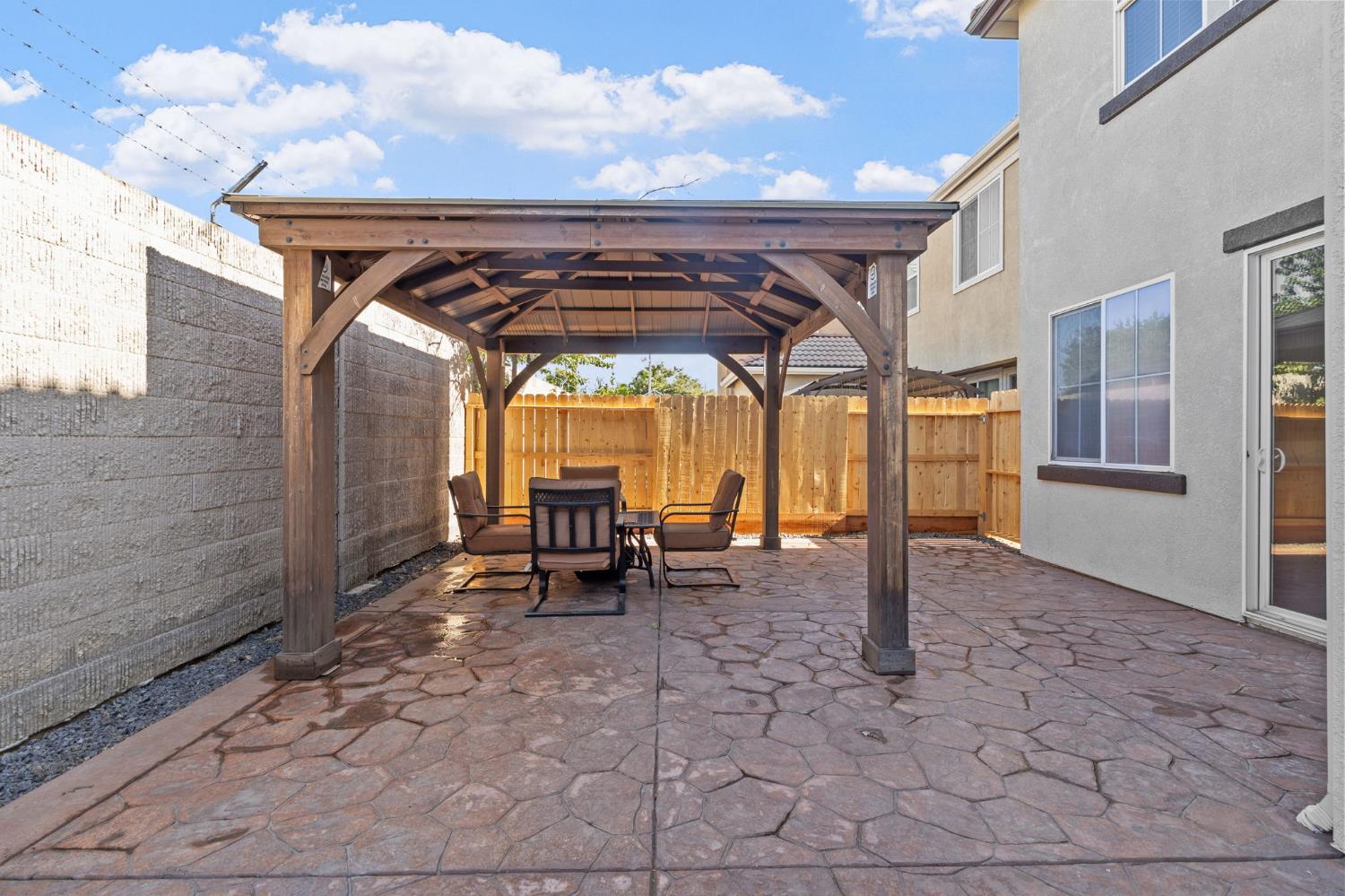 Detail Gallery Image 25 of 26 For 1725 Norwood Heights Ln, Ceres,  CA 95307 - 3 Beds | 2/1 Baths