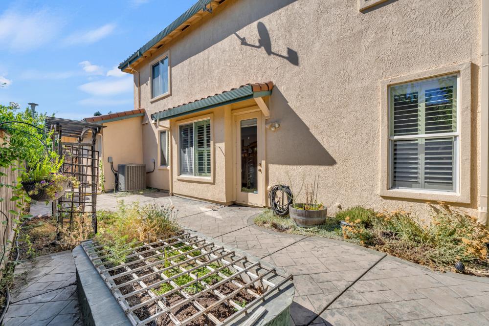 Detail Gallery Image 51 of 60 For 200 Orrington Cir, Sacramento,  CA 95835 - 4 Beds | 3/1 Baths