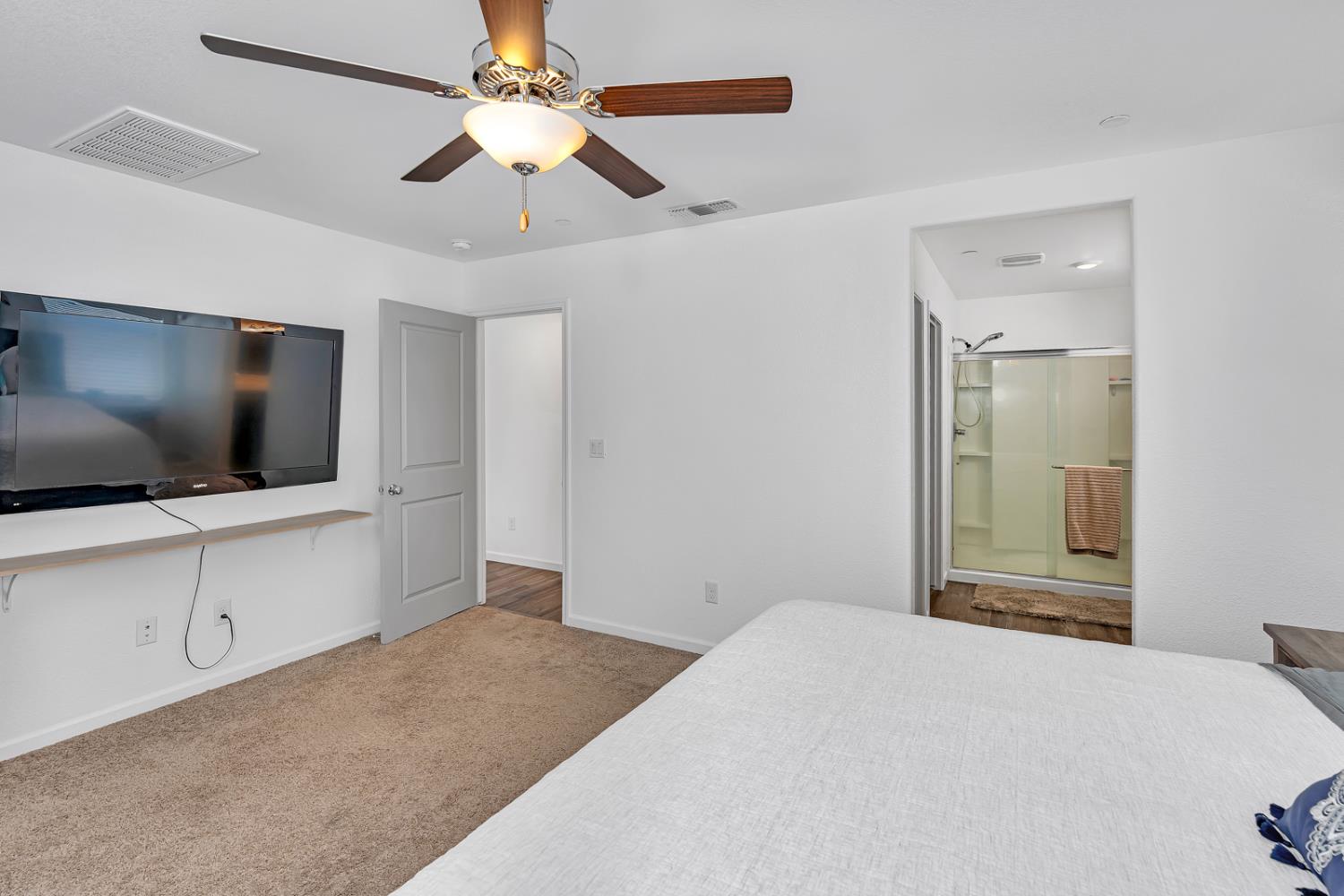 Detail Gallery Image 39 of 58 For 1807 Patricia Ct, Los Banos,  CA 93635 - 4 Beds | 3 Baths