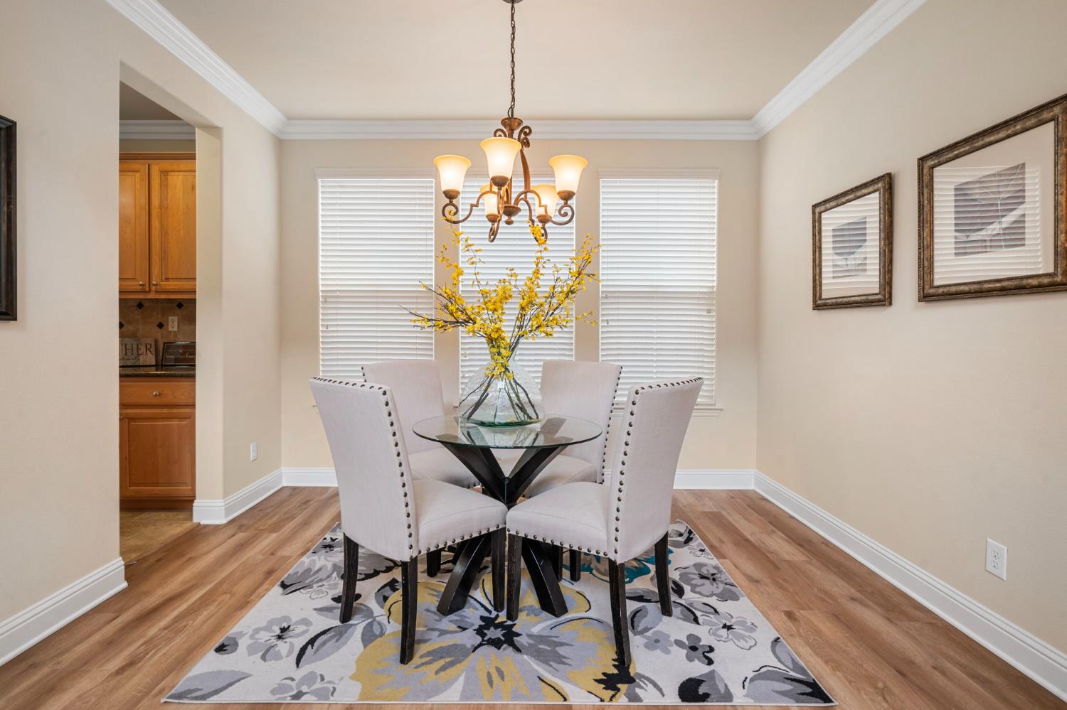 Detail Gallery Image 11 of 48 For 122 N Sierra Madre St, Tracy,  CA 95391 - 4 Beds | 3 Baths
