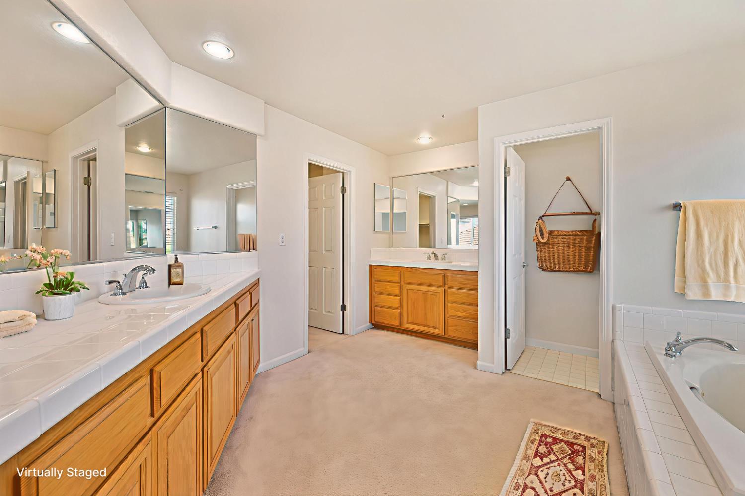 Detail Gallery Image 13 of 56 For 7850 Gazelle Trail Way, Antelope,  CA 95843 - 5 Beds | 3 Baths
