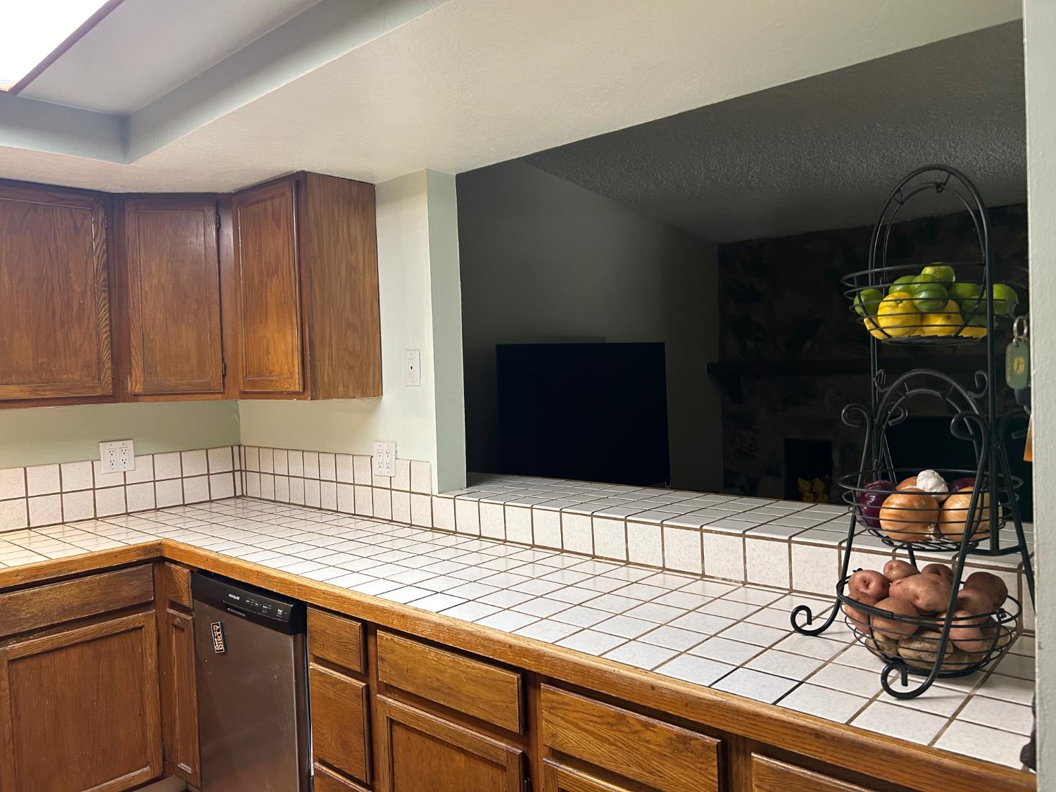 Detail Gallery Image 48 of 71 For 19064 S Harrold Ave, Escalon,  CA 95320 - 3 Beds | 2 Baths