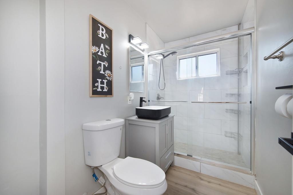 Detail Gallery Image 16 of 27 For 6404 Longdale Dr, North Highlands,  CA 95660 - 3 Beds | 1 Baths