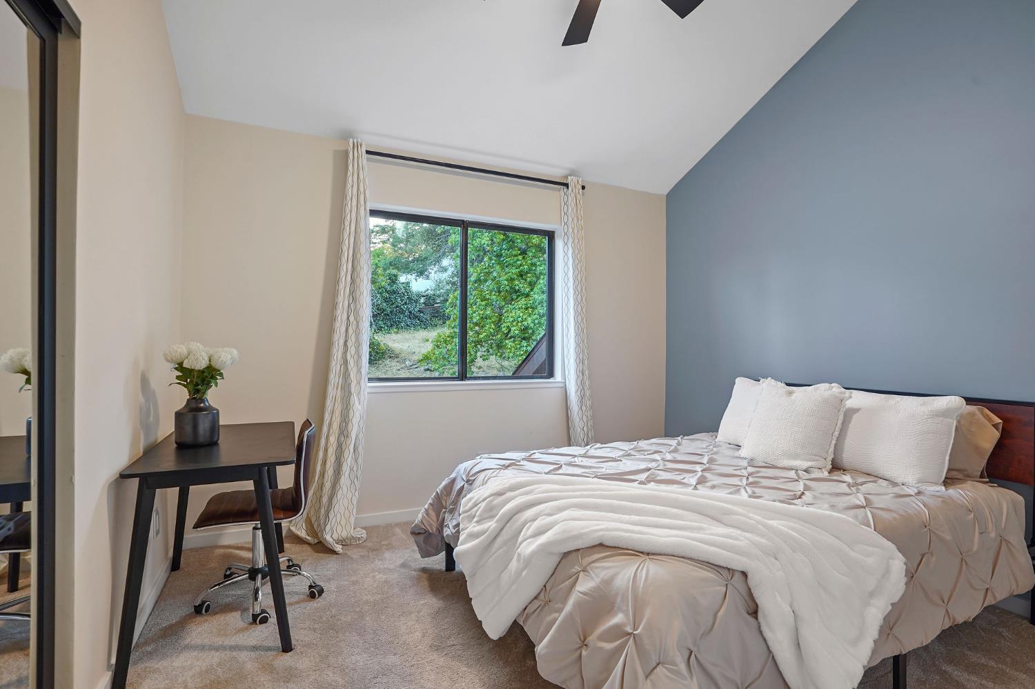 Detail Gallery Image 55 of 87 For 9775 Oak Leaf Way, Granite Bay,  CA 95746 - 5 Beds | 3 Baths