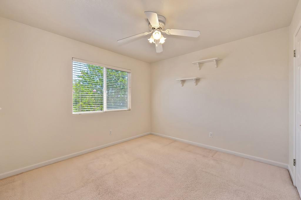 Detail Gallery Image 43 of 56 For 7850 Gazelle Trail Way, Antelope,  CA 95843 - 5 Beds | 3 Baths