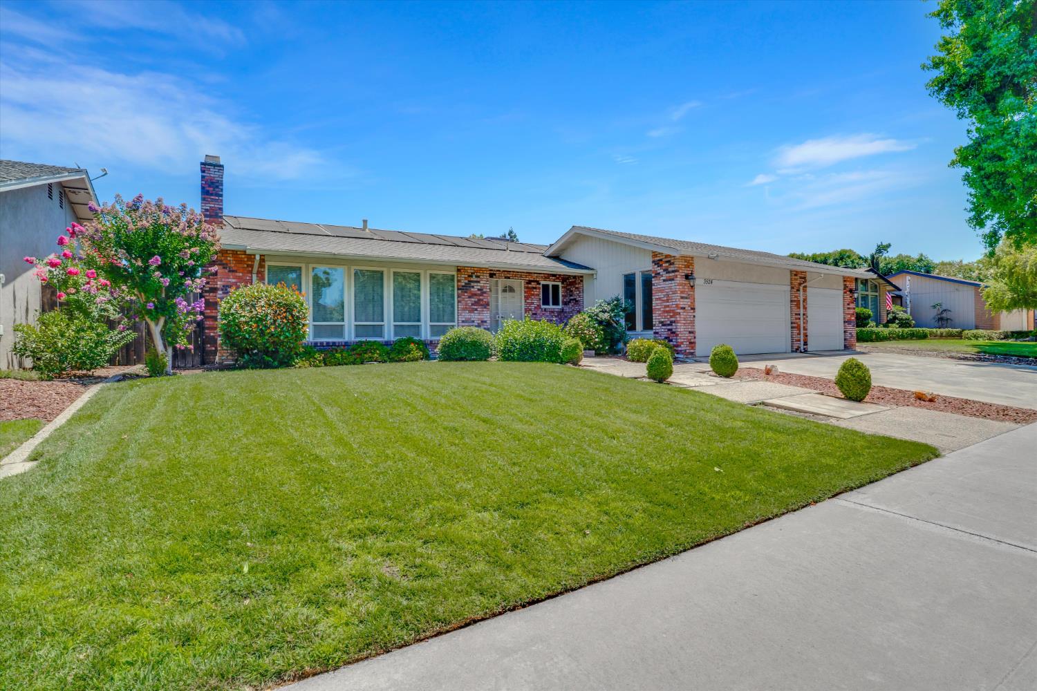 Detail Gallery Image 4 of 35 For 3524 Marsala Way, Modesto,  CA 95356 - 3 Beds | 2 Baths