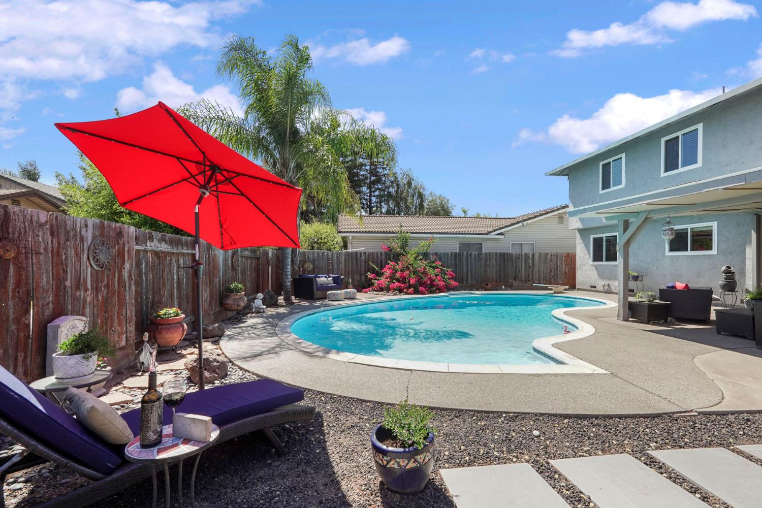 Detail Gallery Image 41 of 52 For 2457 Rockingham Cir, Lodi,  CA 95242 - 4 Beds | 2/1 Baths