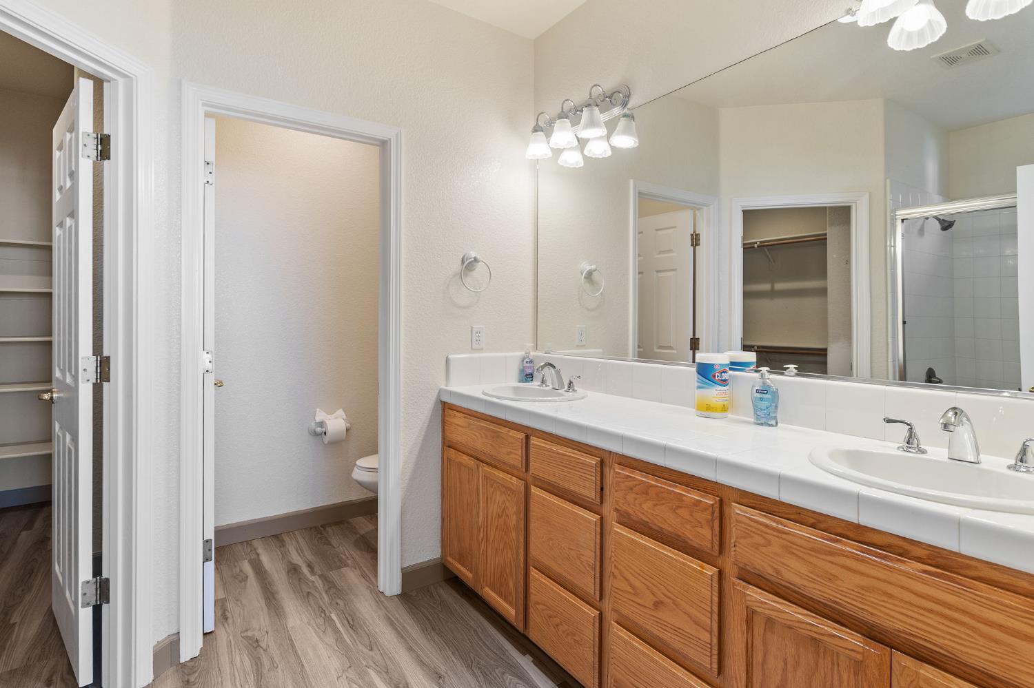 Detail Gallery Image 22 of 26 For 1725 Norwood Heights Ln, Ceres,  CA 95307 - 3 Beds | 2/1 Baths