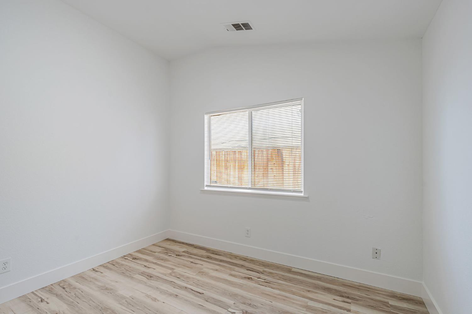 Detail Gallery Image 25 of 38 For 3828 Tern Ct, Merced,  CA 95340 - 3 Beds | 2 Baths